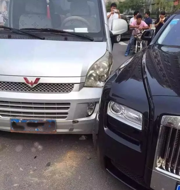 探索汽車之家二手車網，一站式選購二手面包車的智慧平臺